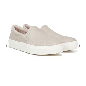 WOMENS Dr. Scholl’s “Nova” Sneakers